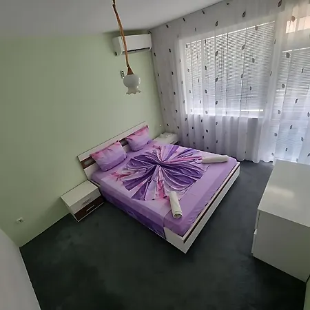 Flora Guest house Kiten (Burgas)