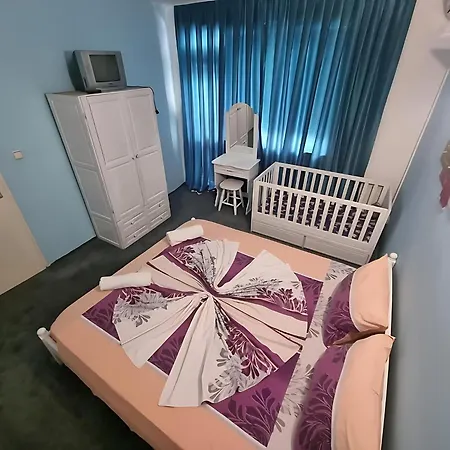 Flora Guest house Kiten (Burgas)