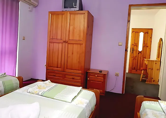 Flora 3* Kiten (Burgas)