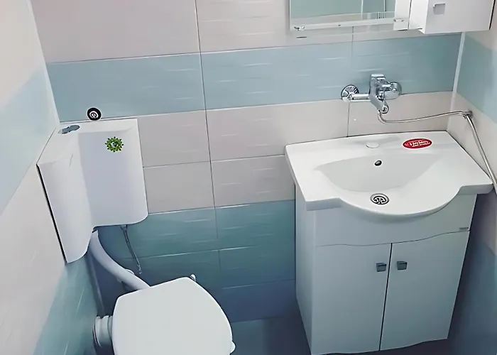 Flora Gasthof Kiten (Burgas)