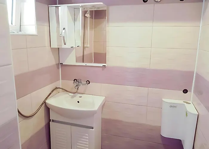 Flora Gasthof Kiten (Burgas)